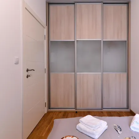 Neo Apartamento Novi Sad